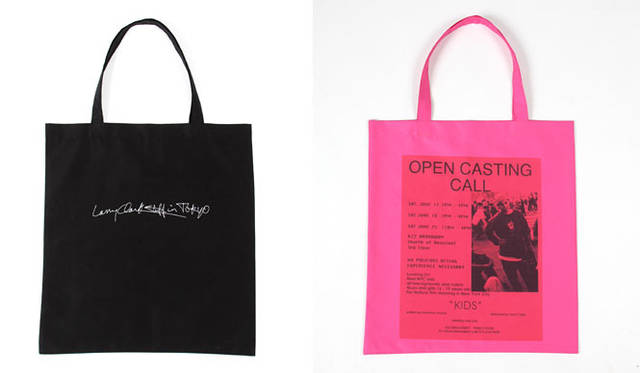 <strong>UNITED ARROWS｜ユナイテッドアローズ</strong>　Larry Clark for UNITED ARROWS スペシャルアイテム　左／Exhibition Tote 4725円。右／KIDS Tote 4725円