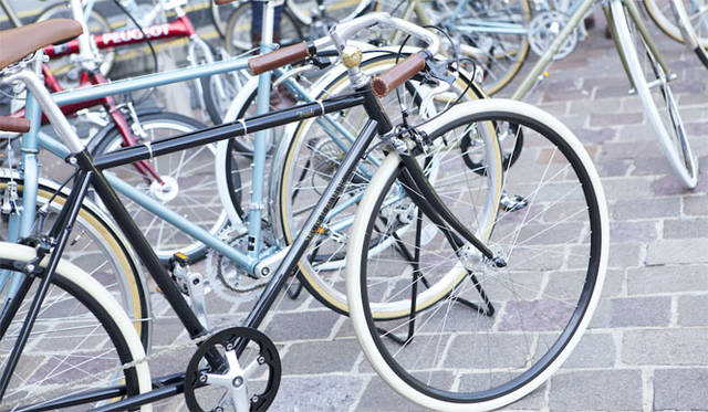 <strong>Mercedes-Benz Fashion Week TOKYO 2014 S/S 「Tweed Run Tokyo 2013」</strong>　「Tweed Run Tokyo 2012」の様子　© Tweed Run Tokyo