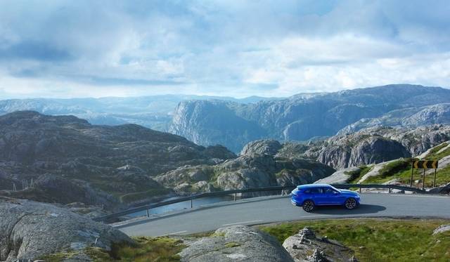 jaguar_frankfurt_c_x17_122