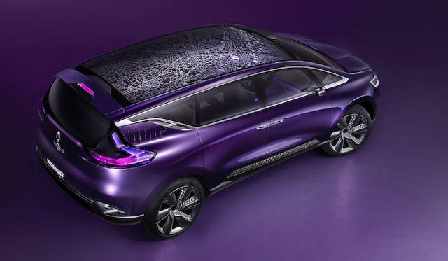 renault_initiale_paris_034