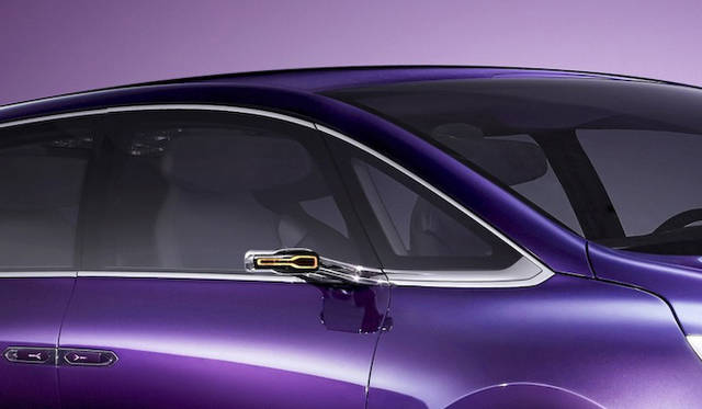 renault_initiale_paris_030