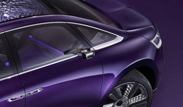 renault_initiale_paris_037