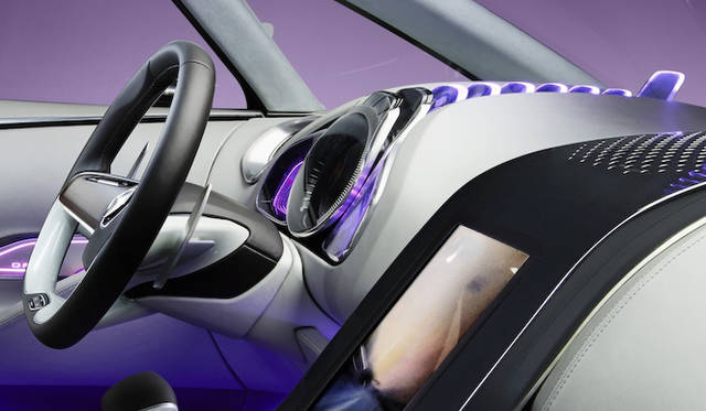 renault_initiale_paris_017