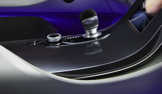renault_initiale_paris_016