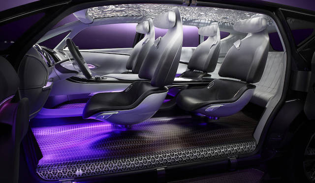 renault_initiale_paris_001