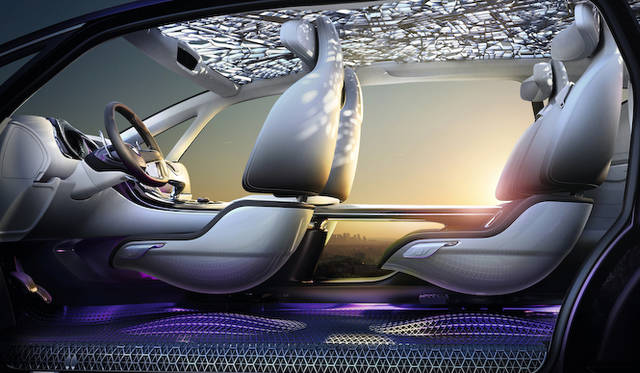 renault_initiale_paris_050