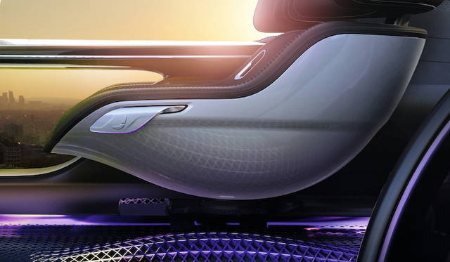 renault_initiale_paris_054