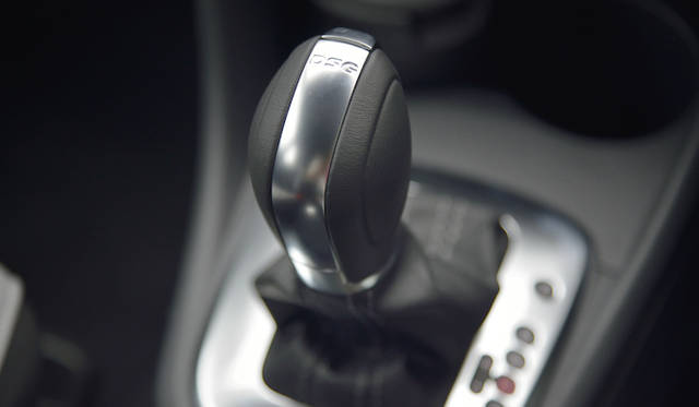 トランスミッションは7段DSG