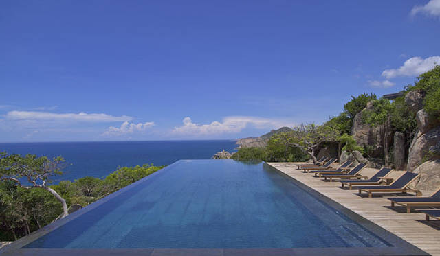 <strong> Amanresorts｜アマンリゾーツ</strong>　「Amanoi（アマノイ）」　Cliff Pool