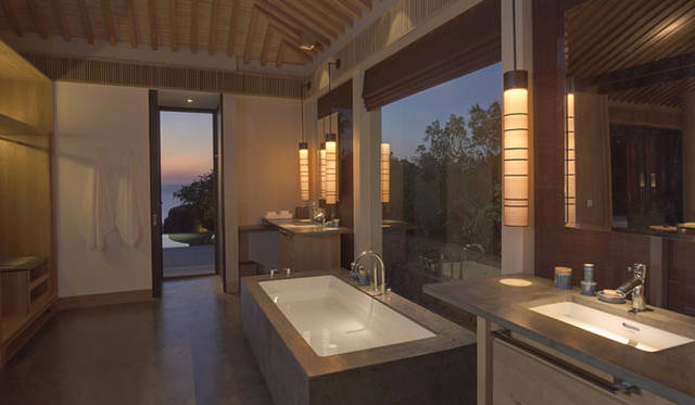 <strong> Amanresorts｜アマンリゾーツ</strong>　「Amanoi（アマノイ）」　Pool Pavilion Bathroom