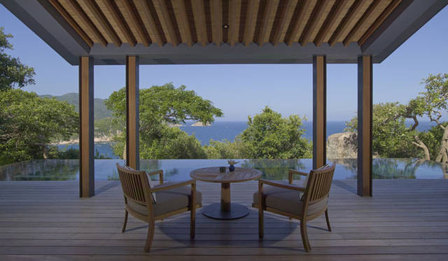 <strong> Amanresorts｜アマンリゾーツ</strong>　「Amanoi（アマノイ）」　Pool Pavilion Terrace