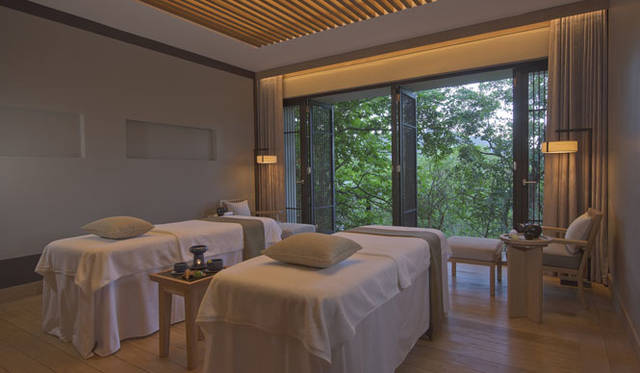 <strong> Amanresorts｜アマンリゾーツ</strong>　「Amanoi（アマノイ）」　Spa Treatment Room