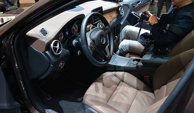 Mercedes-Benz GLA Class｜メルセデス・ベンツ GLA クラス