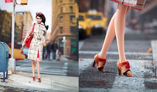 <strong>COACH｜日本国内限定850体！「コーチ・バービー」がついに発売</strong>　1万6800円　© 2013 Mattel,Inc.All Rights Reserved.