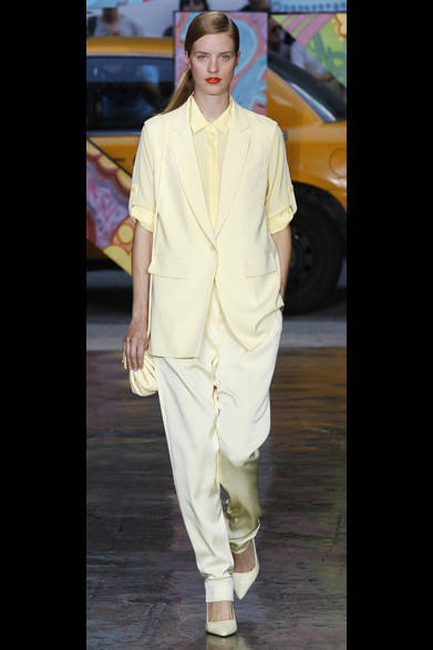 dkny_35