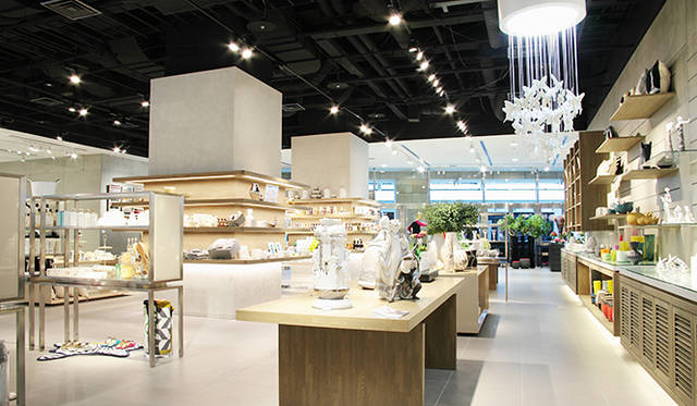 <strong>ESTNATION｜エストネーション</strong>　「エストネーション六本木ヒルズ店」リニューアルオープン　2階 ライフスタイルゾーン　