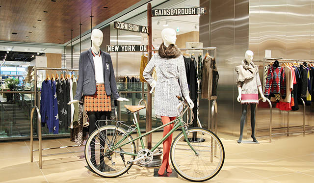 <strong>ESTNATION｜エストネーション</strong>　「エストネーション六本木ヒルズ店」リニューアルオープン　2階 ウィメンズフロア