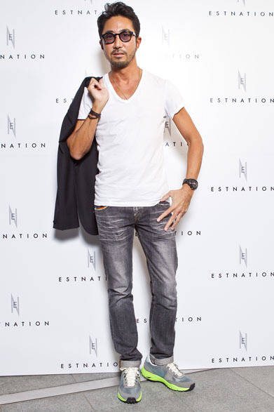 <strong>ESTNATION｜エストネーション</strong>　「エストネーション六本木ヒルズ店」リニューアルオープン パーティスナップ　干場義雅氏（雑誌『Sette mari』編集長）