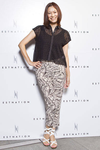 <strong>ESTNATION｜エストネーション</strong>　「エストネーション六本木ヒルズ店」リニューアルオープン パーティスナップ　くしま ゆうこさん（モデル）