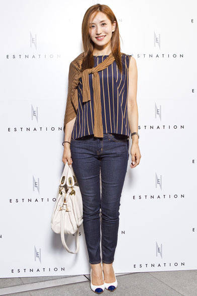 <strong>ESTNATION｜エストネーション</strong>　「エストネーション六本木ヒルズ店」リニューアルオープン パーティスナップ　亀 恭子さん（スタイリスト）