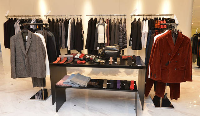 バーニーズ　ニューヨーク新宿店7階　