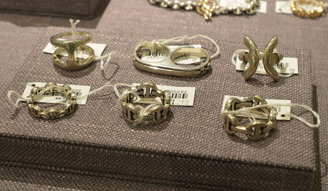 バーニーズ　ニューヨーク新宿店8階　