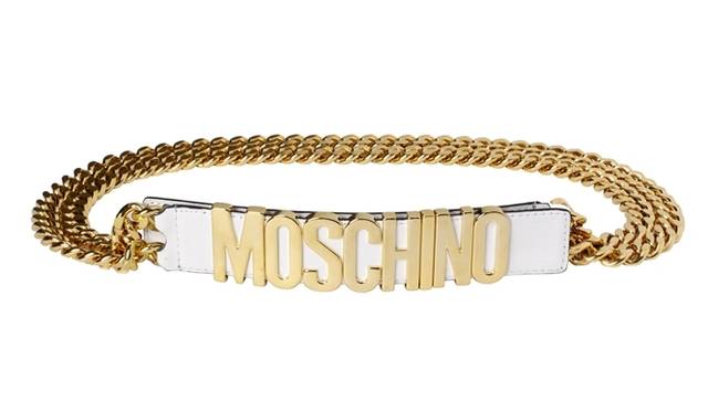 <strong>MOSCHINO｜30周年記念の限定コレクションを発表</strong>　ベルト　白　3万6000円