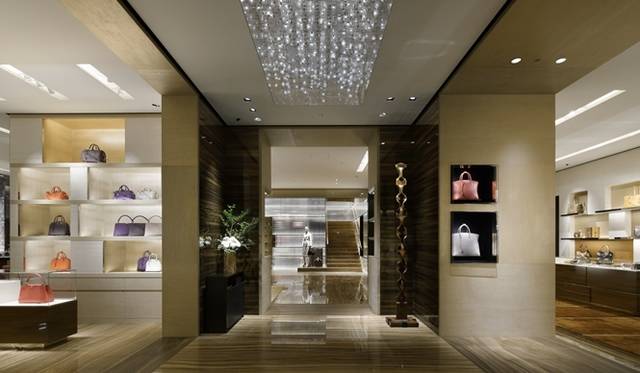 <strong>LOUIS VUITTON｜ルイ・ヴィトン 松屋銀座店がリニューアルオープン</strong>　©LOUIS VUITTON