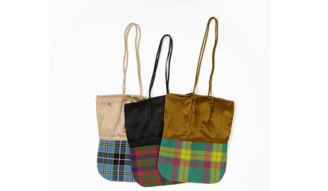 <strong>ISETAN｜伊勢丹、10月よりアイコン柄のタータンを一新</strong>　ミナ ペルホネンバッグ 各1万1550円　（「マクミラン／イセタン」柄、他2色展開）