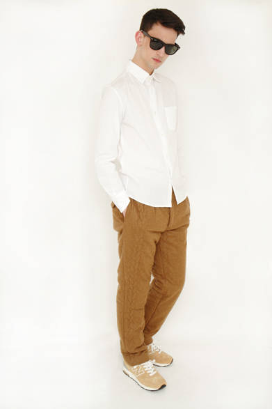 「CABLE QUILTING POCKET SHIRTS」1万8900円、「CABLE QUILTING SLACKS」3万4650円