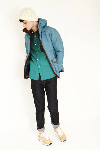 「CABLE QUILTING INSULATION JACKET」4万9875円、「DAWN TARTANCHECK WOOL SHIRTS」2万6775円、「DARK INDIGO NEP DENIM（ONE WASH）」1万9950円