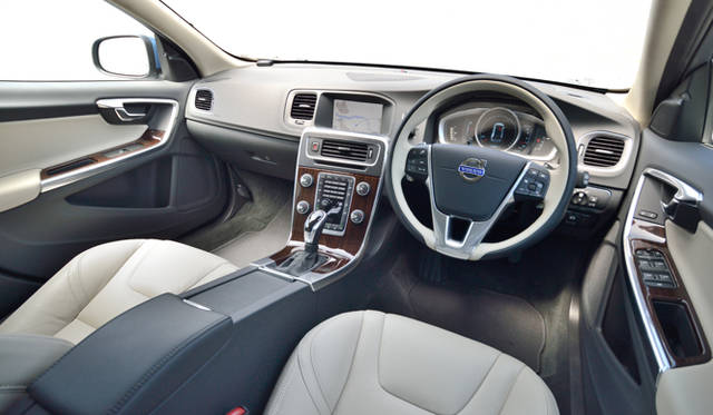 洗練されたスカンジナビアデザインのインテリア