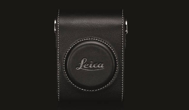 <strong>Leica｜ライカ</strong>　ライカC用ケース ブラック 1万2600円（2014年1月発売）