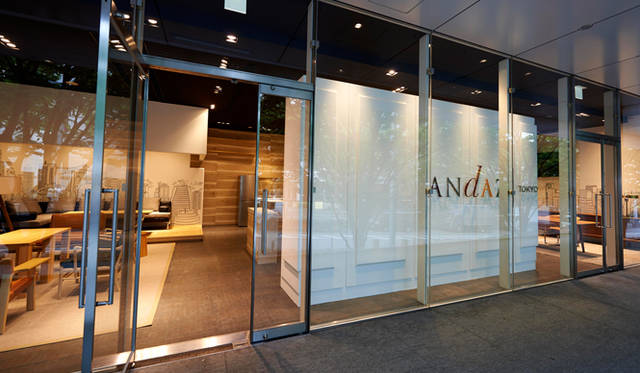 <strong>アンダーズ 東京</strong><br />六本木ヒルズけやき坂通りに開設した「アンダーズ 東京」のプレオープニングスペース