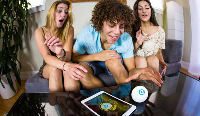 <strong>Orbotix｜オルボティクス</strong>　ロボティックボール・スマートトイ・ゲームシステム「sphero（スフィロ）2.0」　