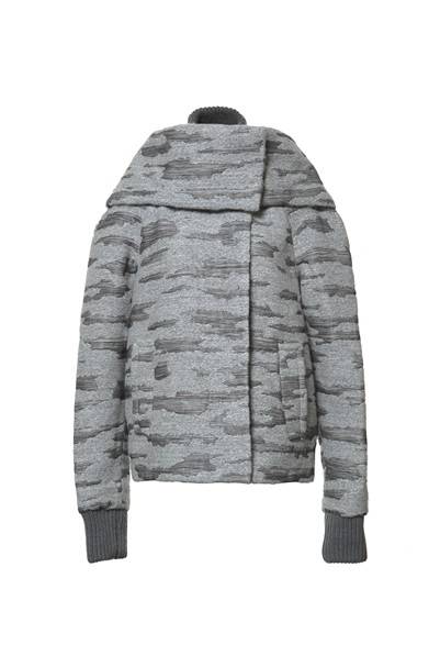 ALEXANDER WANG READY TO WEAR WOMEN’S<br />PUMICE STOLE COLLARBOMBER/PUMICE 33万6000円（旗艦店の限定商品）