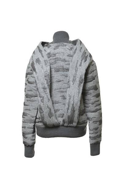 ALEXANDER WANG READY TO WEAR WOMEN’S<br />PUMICE STOLE COLLARBOMBER/PUMICE 33万6000円（旗艦店の限定商品）