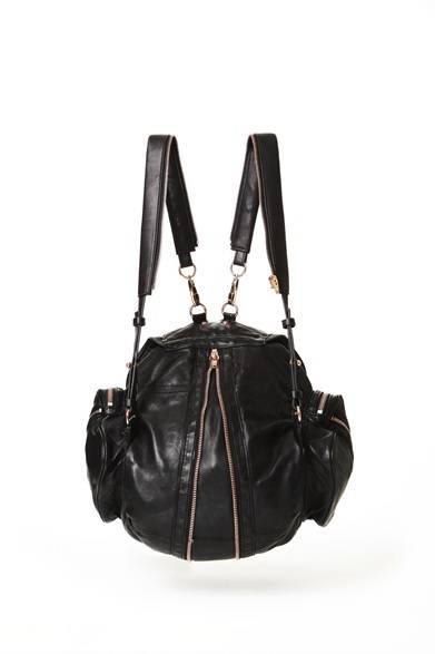 ALEXANDER WANG READY TO WEAR WOMEN’S<br />MARTI BACKPACK BLACK WITH ROSE GOLD/BLACK 13万6500円（旗艦店の限定商品）