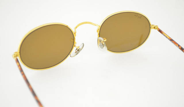 <strong>Continuer｜コンティニュエ</strong>　90’s Ray-Ban　