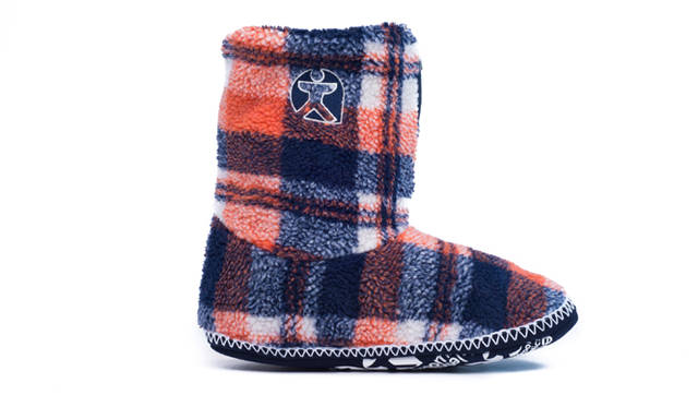 「マックイーン」ネイビー×ホワイト×オレンジ 3570円