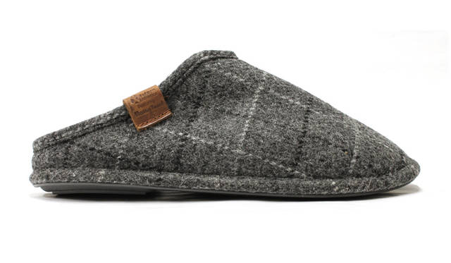 「ウィリアム」チャコールグレイチェック 8715円