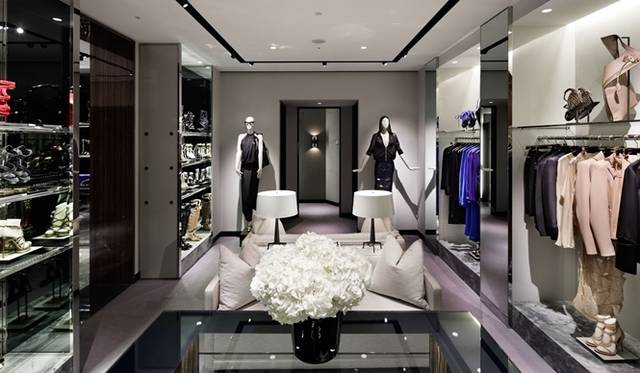 <strong>TOM FORD｜うめだ阪急にアクセサリー中心の期間限定ストア</strong>　