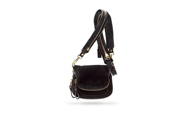 <strong>TOM FORD｜うめだ阪急にアクセサリー中心の期間限定ストア</strong>　Jennifer Baby Long Strap　22万500円