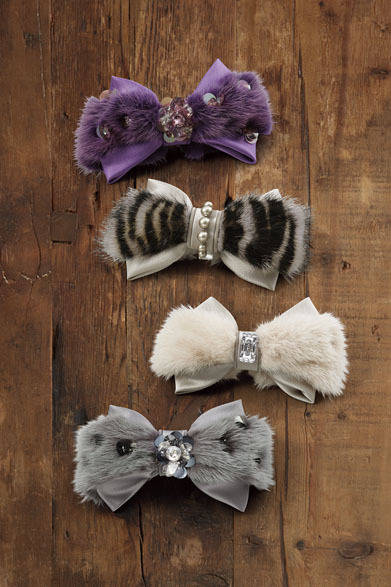 <strong>acca｜アッカ</strong>　2013年秋冬コレクション「ファーコレクション」　バレッタ 3万3600円～3万9900円