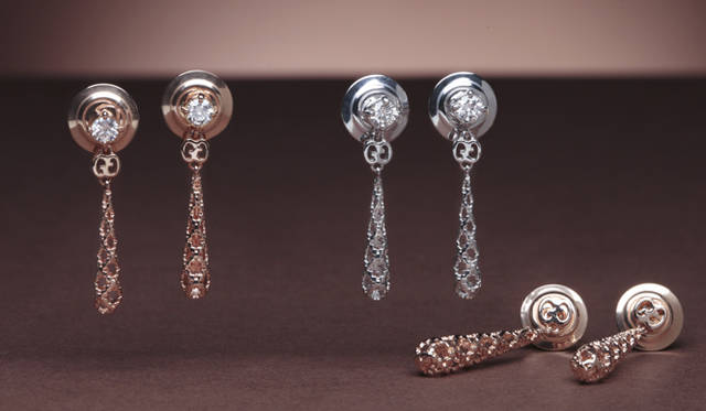 <strong>GUCCI｜グッチ</strong>　日本限定発売の「ディアマンティッシマ」コレクション<br /><br />イヤリング 左から 各20万4750円[PG/WG/Diamond]、8万9250円[PG]