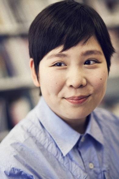 <strong>H&M｜H&M DESIGN AWARDの優勝者ミンジュ・キムによるコレクションが発売</strong>　韓国人デザイナー、ミンジュ・キム氏