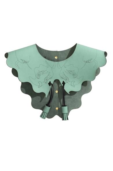 <strong>H&M｜H&M DESIGN AWARDの優勝者ミンジュ・キムによるコレクションが発売</strong>　付け襟　3990円