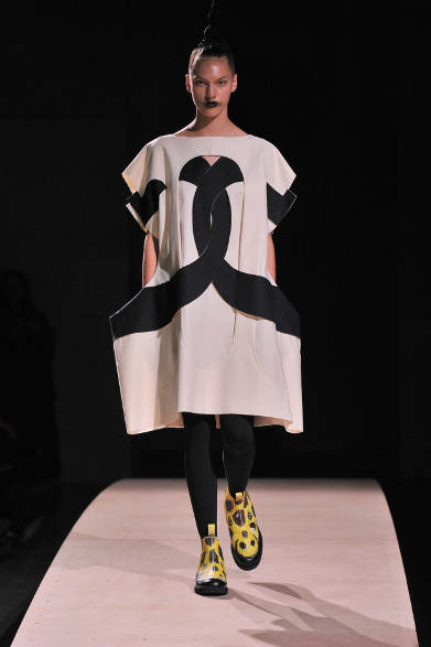 <strong>COMME des GARÇONS｜コム デ ギャルソン</strong>　2014年春夏コレクション