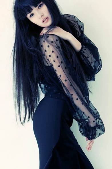 <strong>KATE SPADE SATURDAY｜フォールコレクションが当たるキャンペーン</strong><br /><br /><strong>秋元梢による「ファッション講座」</strong><br />日時｜10月12日（土） 14:00～<br />場所｜ケイト・スペード・サタデー原宿店<br />東京都渋谷区神宮前4-26-12<br /><br /><strong>プレゼントキャンペーン</strong><br />期間｜11月6日（水）まで<br />https://www.saturday.jp/contents/<br />sweepstakes.php<br /><br />ケイト・スペード ジャパン<br />Tel. 03-5772-0326<br />WWW.SATURDAY.JP