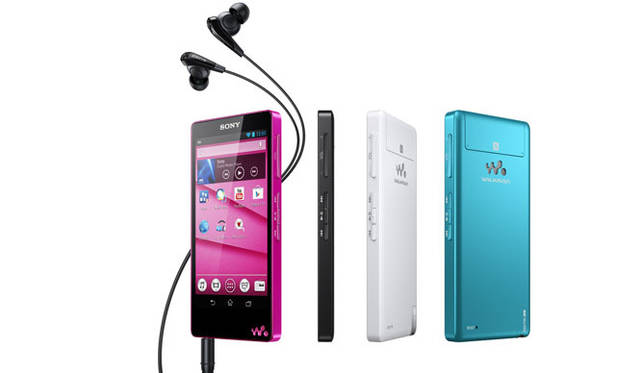 <strong>SONY｜ソニー</strong>　新リスニングスタイル ウォークマン®　Fシリーズ「NW-F880シリーズ」（2013年10月19日発売）オープン価格